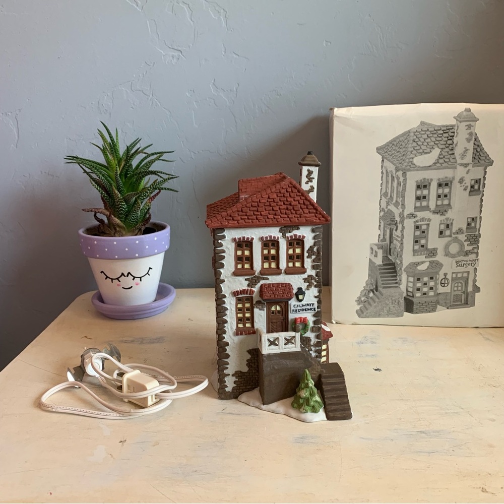 DEPARTMENT 56 | ✨ VINTAGE ✨ Dickens’ Village Series C.H. WATT PHYSICIAN